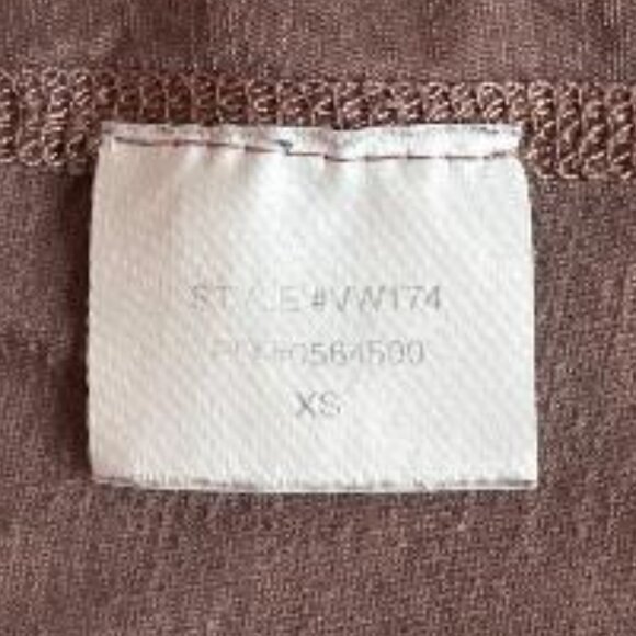 Vuori Mod "Hazel" Tank Top - Picture 12 of 13